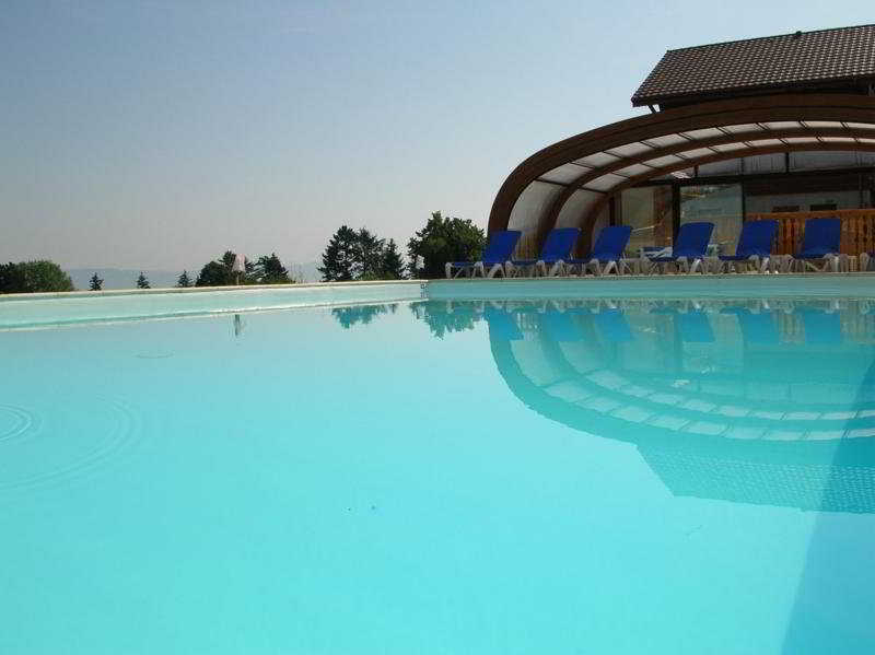 Résidence Odalys Les Chalets d'Evian Esterno foto